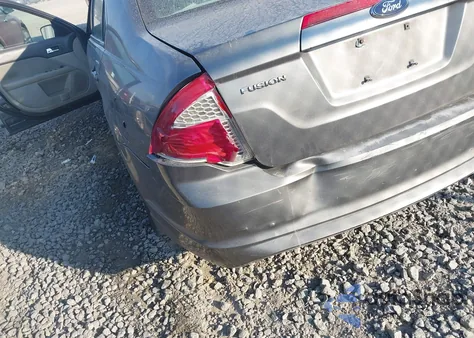 2010 Ford Fusion Se from USA, damaged, VIN 3FAHP0HA3AR258516